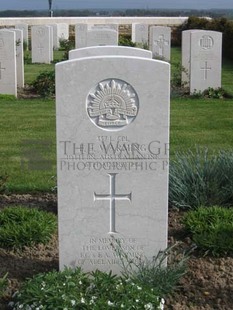 MONT HUON MILITARY CEMETERY, LE TREPORT - WARMING, FREDERICK JAMES