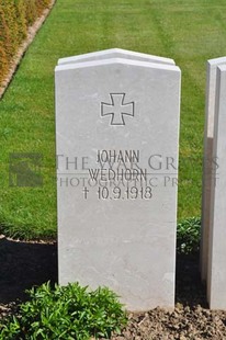 MONT HUON MILITARY CEMETERY, LE TREPORT - WEDHORN, JOHANN