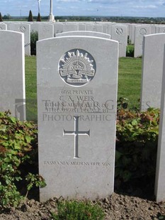 MONT HUON MILITARY CEMETERY, LE TREPORT - WEIR, CLAUDE ASHTON