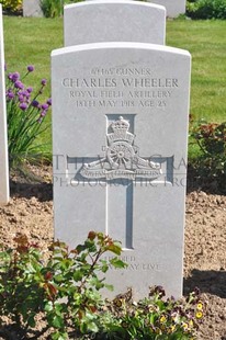 MONT HUON MILITARY CEMETERY, LE TREPORT - WHEELER, CHARLES