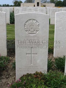 MONT HUON MILITARY CEMETERY, LE TREPORT - WHITE, SYDNEY FOX