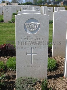 MONT HUON MILITARY CEMETERY, LE TREPORT - WHITWORTH, CLIFFORD