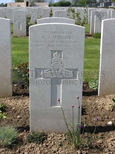 MONT HUON MILITARY CEMETERY, LE TREPORT - WILCOX, CHARLES JAMES