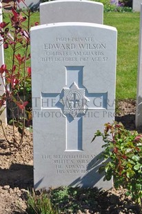 MONT HUON MILITARY CEMETERY, LE TREPORT - WILSON, EDWARD