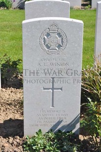 MONT HUON MILITARY CEMETERY, LE TREPORT - WINSON, ALBERT CHARLES