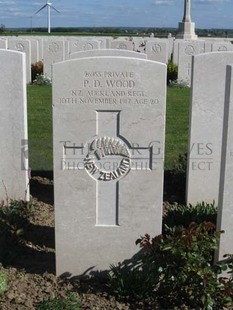 MONT HUON MILITARY CEMETERY, LE TREPORT - WOOD, PATRICK DOUGLAS