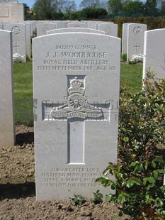 MONT HUON MILITARY CEMETERY, LE TREPORT - WOODHOUSE, JOHN JAMES