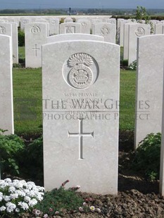 MONT HUON MILITARY CEMETERY, LE TREPORT - WRENCH, J C