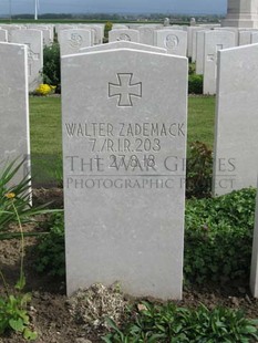 MONT HUON MILITARY CEMETERY, LE TREPORT - ZADEMACK, WALTER