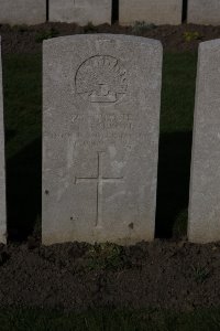 Lijssenthoek Military Cemetery - Ackroyd, Claude Ernest