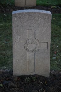 Lijssenthoek Military Cemetery - Airey, Frederick Arthur