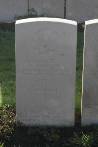 Lijssenthoek Military Cemetery - Anderson, John