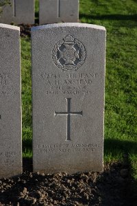 Lijssenthoek Military Cemetery - Anstead, A H