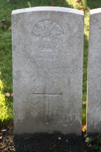 Lijssenthoek Military Cemetery - Appleton, Edward William