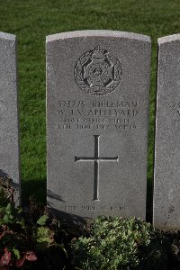 Lijssenthoek Military Cemetery - Appleyard, William John Victor