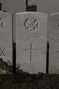 Lijssenthoek Military Cemetery - Arnold, F L
