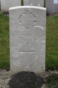 Lijssenthoek Military Cemetery - Arnott, Joseph Napier