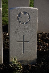 Lijssenthoek Military Cemetery - Ashford, A