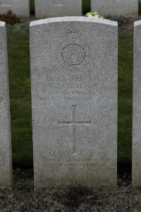Lijssenthoek Military Cemetery - Ashton, Charles Frederick