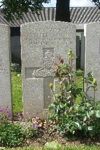 Lijssenthoek Military Cemetery - Aston, Walter