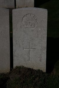 Lijssenthoek Military Cemetery - Atkins, Leslie Lionel