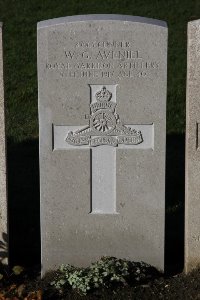 Lijssenthoek Military Cemetery - Avenill, William George