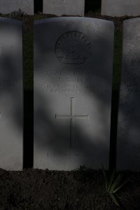 Lijssenthoek Military Cemetery - Bailey, Thomas
