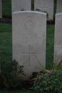 Lijssenthoek Military Cemetery - Baines, Arthur