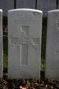 Lijssenthoek Military Cemetery - Baker, A