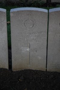 Lijssenthoek Military Cemetery - Baker, William