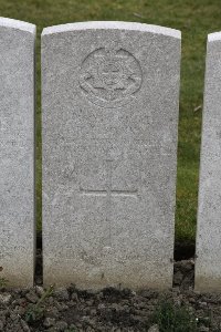 Lijssenthoek Military Cemetery - Banks, Robert Frank