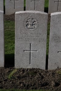 Lijssenthoek Military Cemetery - Barlow, J E