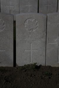 Lijssenthoek Military Cemetery - Barnes, Harold Reginald