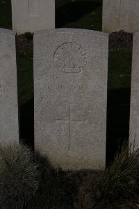 Lijssenthoek Military Cemetery - Barton, Dudley Henry