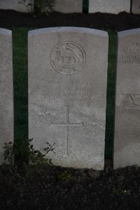 Lijssenthoek Military Cemetery - Barton, R
