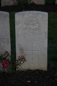 Lijssenthoek Military Cemetery - Bassett, Percy