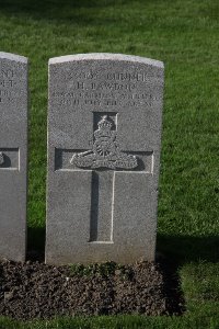 Lijssenthoek Military Cemetery - Bawdon, H