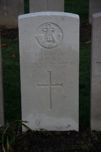 Lijssenthoek Military Cemetery - Beale, H