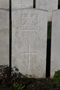 Lijssenthoek Military Cemetery - Bell, Charles