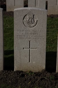 Lijssenthoek Military Cemetery - Bellerby, Thomas