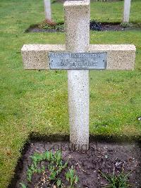 Lijssenthoek Military Cemetery - Belois, Narcisse