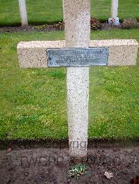 Lijssenthoek Military Cemetery - Benart, Robert