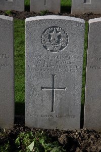 Lijssenthoek Military Cemetery - Benoy, W E G