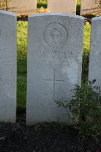 Lijssenthoek Military Cemetery - Bentley, Tom