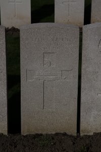 Lijssenthoek Military Cemetery - Berridge, Frederick