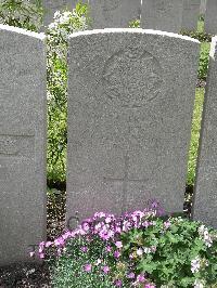 Lijssenthoek Military Cemetery - Bes, A