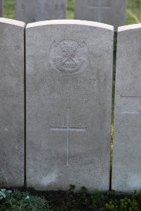 Lijssenthoek Military Cemetery - Best, C