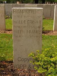 Lijssenthoek Military Cemetery - Bierling, Franz