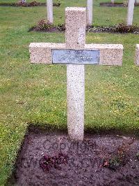 Lijssenthoek Military Cemetery - Biri, Charles