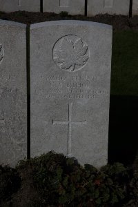 Lijssenthoek Military Cemetery - Bishop, G S